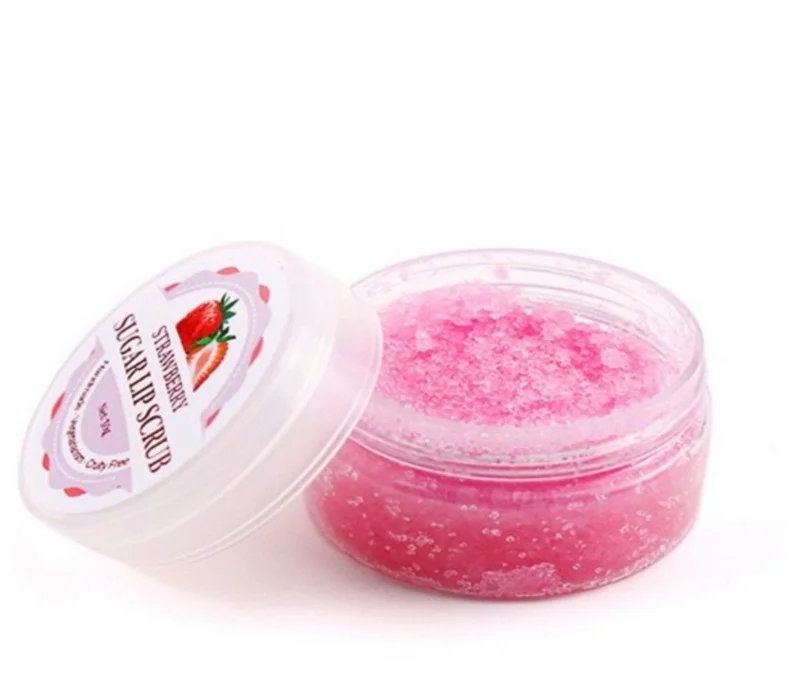 مقشر شفايف بالفراولة