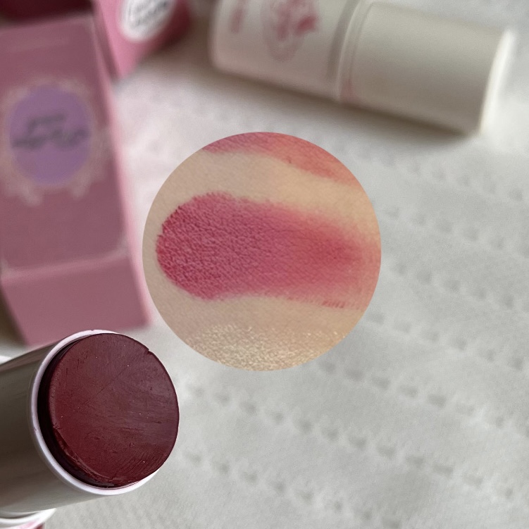 Grape blush stick 🍇